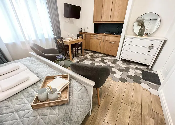 Apartman E 200m Do Plazy