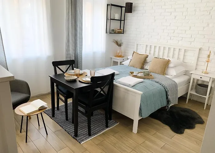 Apartman E 200m Do Plazy