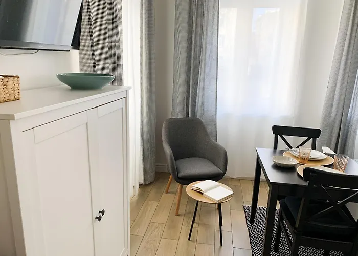 Apartman E 200m Do Plazy *